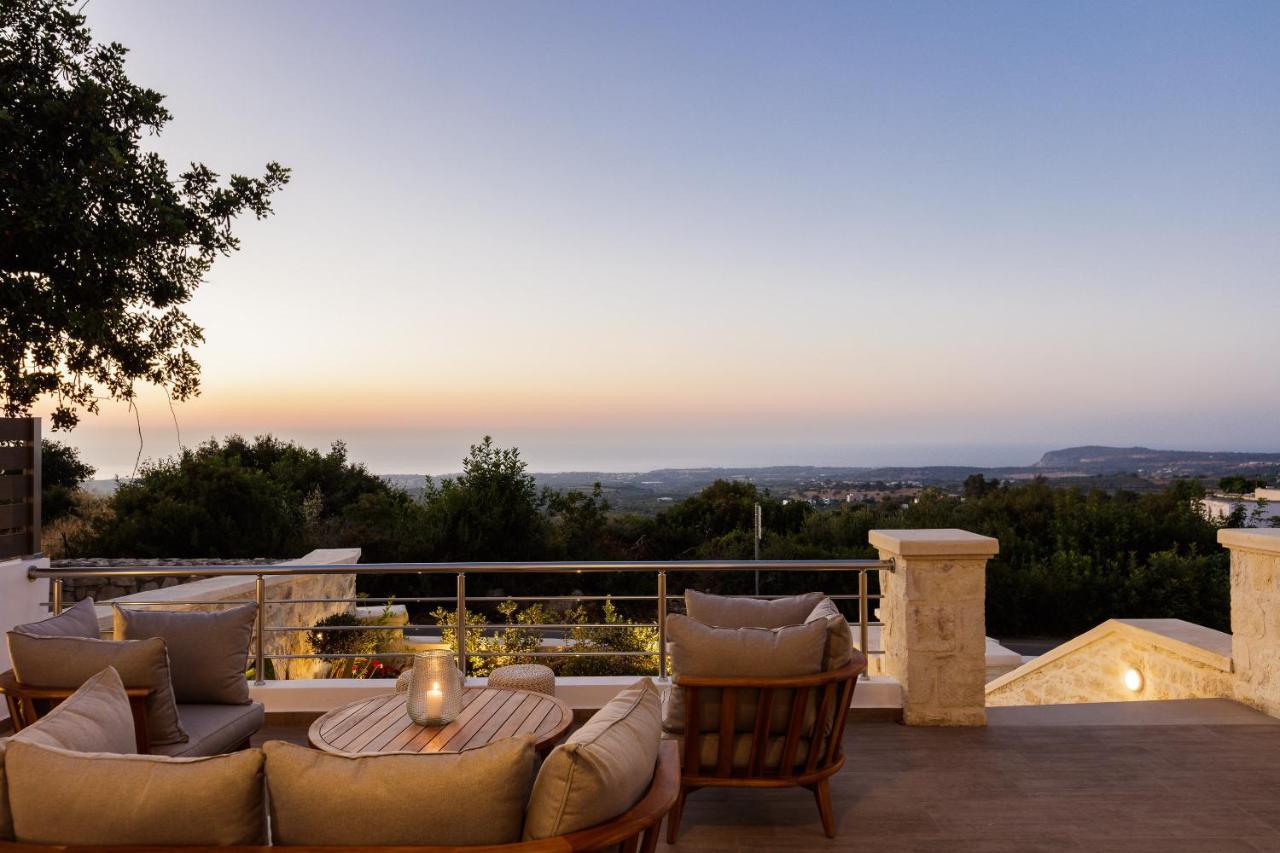 Aerin Villa, A Sublime Sanctuary, By Thinkvilla Roupai エクステリア 写真